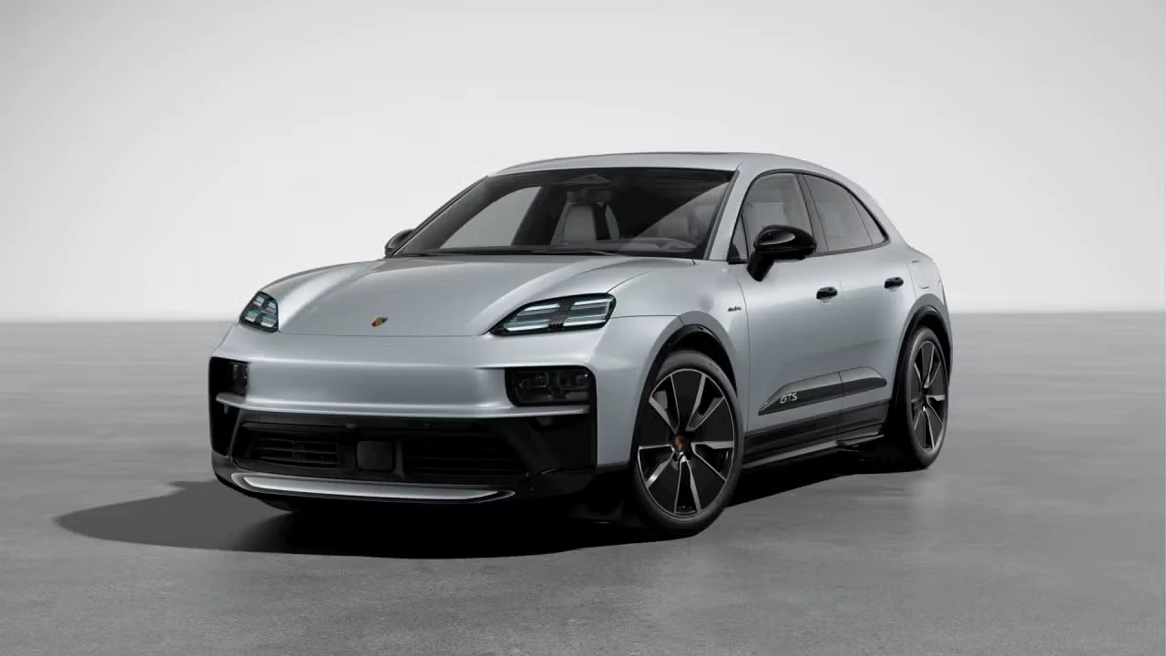 2026 Porsche Macan Electric - Image 4 of 30