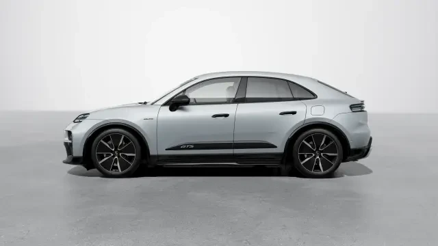 2026 Porsche Macan Electric - Image 14 of 30