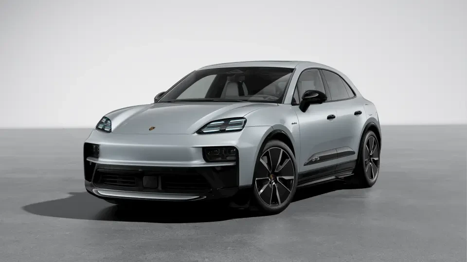 2026 Porsche Macan Electric - Image 7 of 30