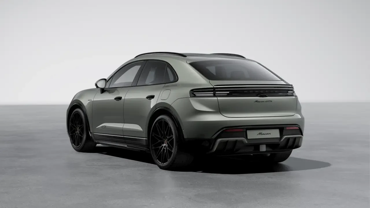 2026 Porsche Macan Electric - Image 24 of 30