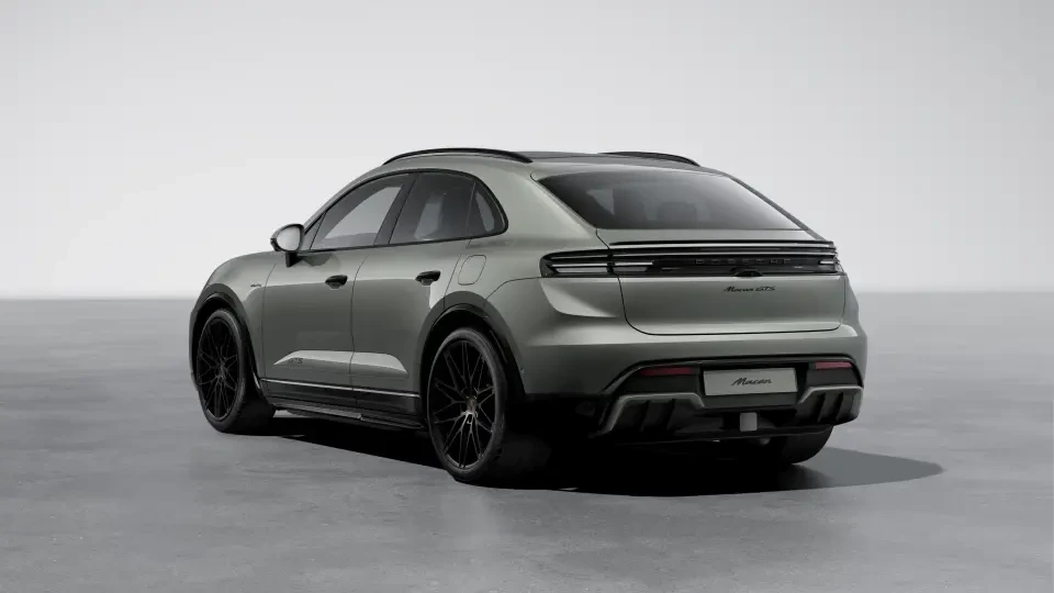 2026 Porsche Macan Electric - Image 23 of 30