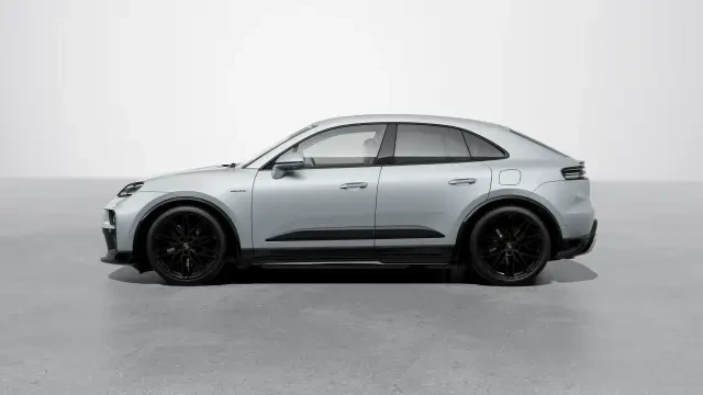 2026 Porsche Macan Electric - Image 14 of 30