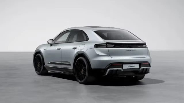 2026 Porsche Macan Electric - Image 18 of 30