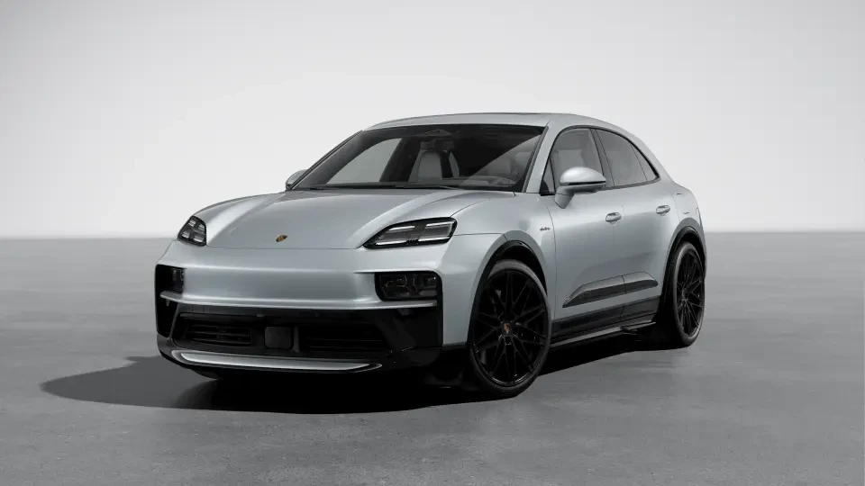 2026 Porsche Macan Electric - Image 7 of 30