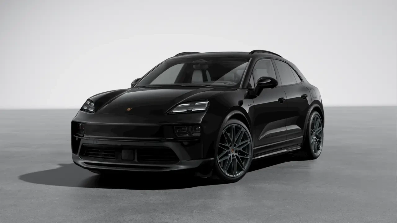 2026 Porsche Macan Electric - Image 8 of 30
