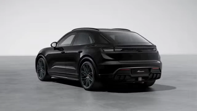 2026 Porsche Macan Electric - Image 18 of 30