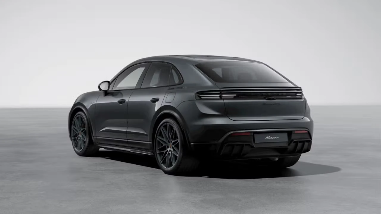 2026 Porsche Macan Electric - Image 20 of 30
