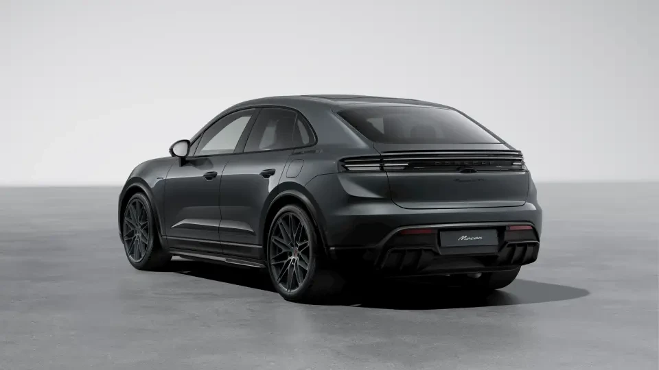 2026 Porsche Macan Electric - Image 23 of 30
