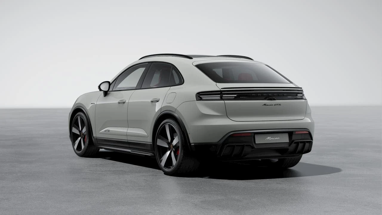 2026 Porsche Macan Electric - Image 3 of 10