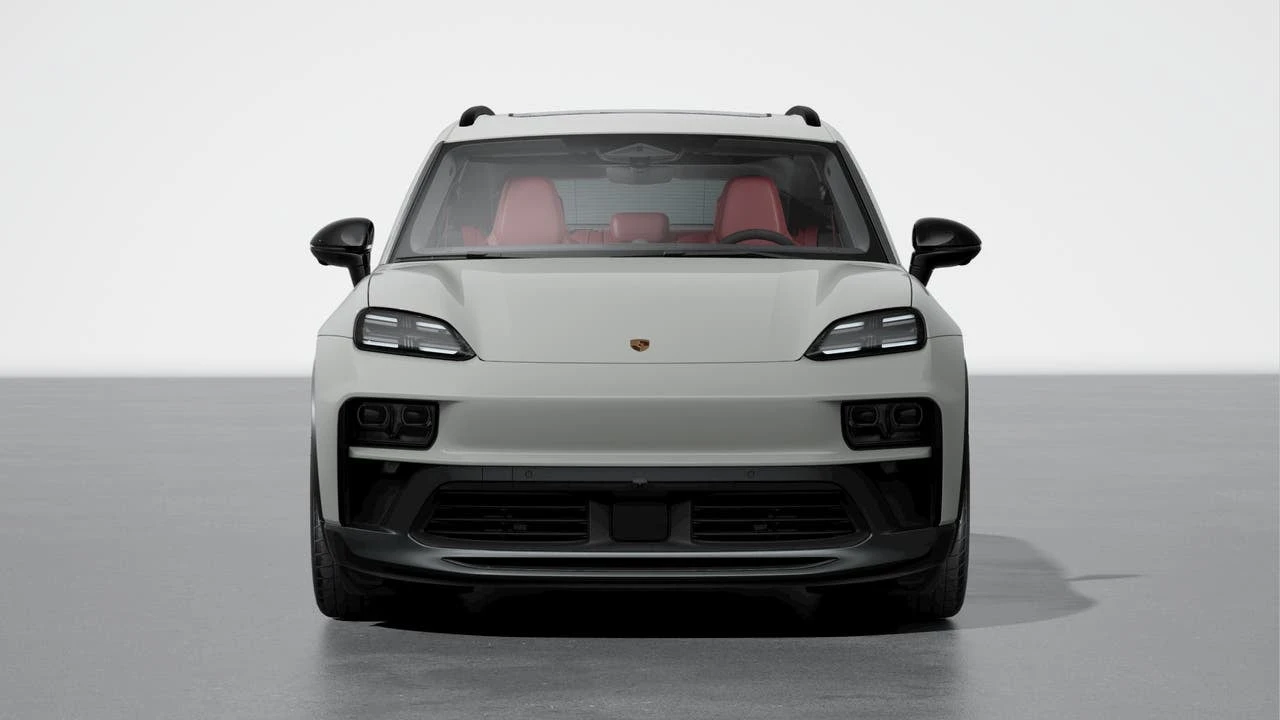 2026 Porsche Macan Electric - Image 8 of 10
