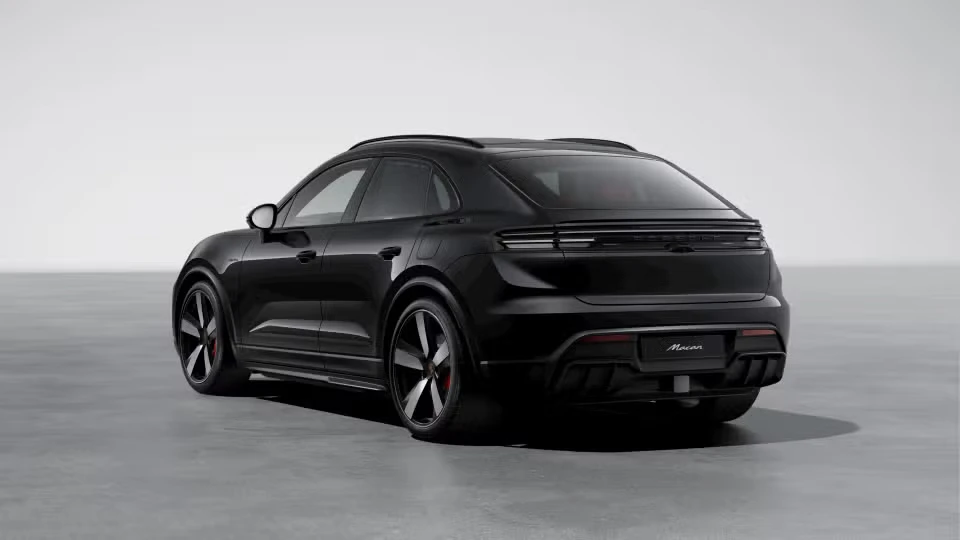 2026 Porsche Macan Electric - Image 19 of 31
