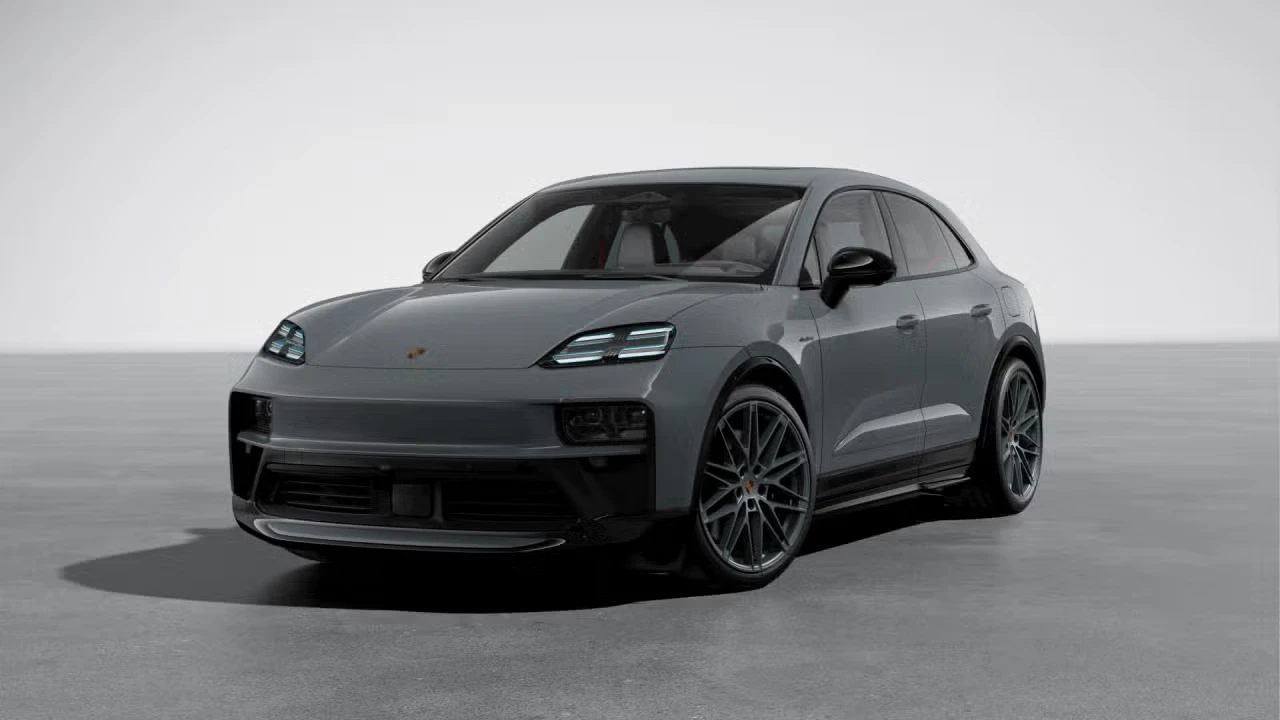 2026 Porsche Macan Electric - Image 4 of 31