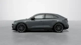 2026 Porsche Macan Electric - Image 13 of 31