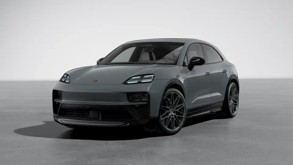 2026 Porsche Macan Electric - Image 7 of 31