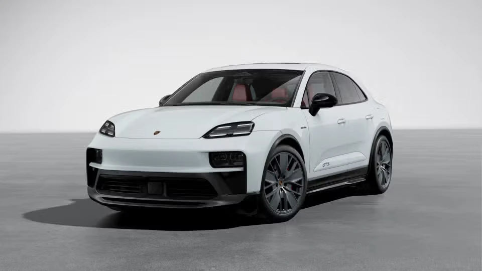 2026 Porsche Macan Electric - Image 3 of 31