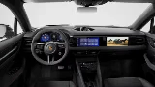 2026 Porsche Macan - Image 25 of 30