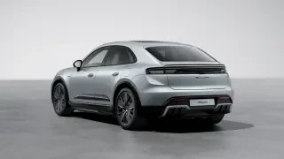 2026 Porsche Macan - Image 21 of 30