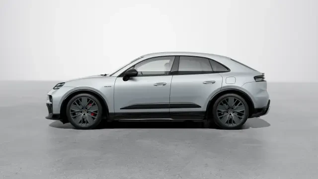 2026 Porsche Macan - Image 14 of 30