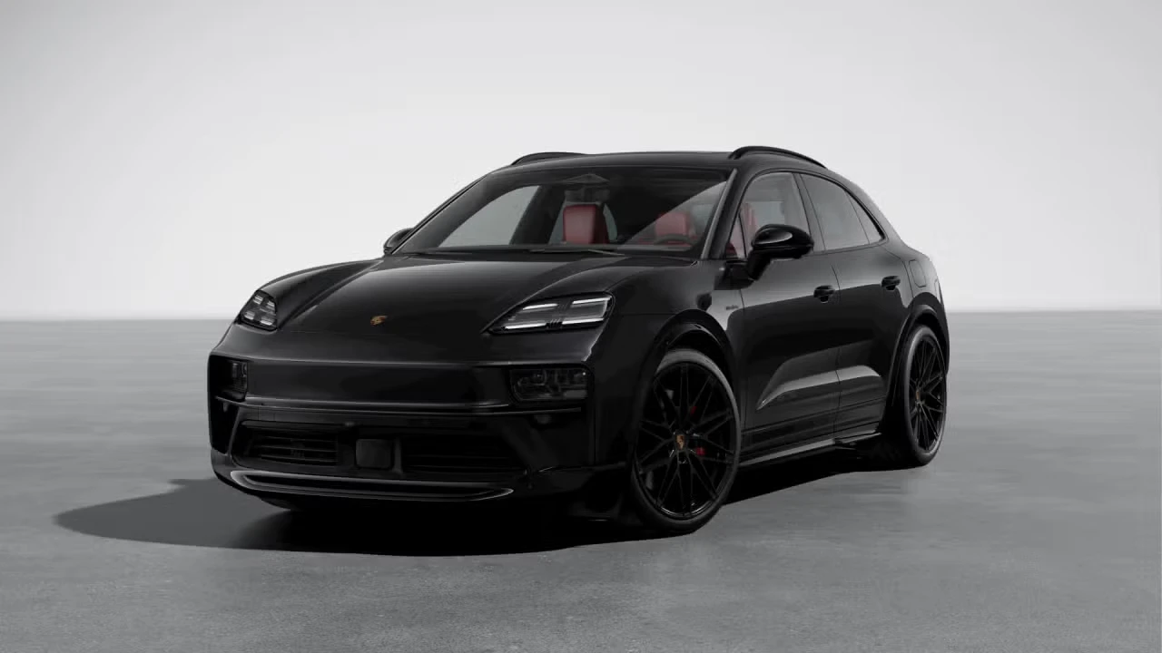 2026 Porsche Macan Electric - Image 4 of 30