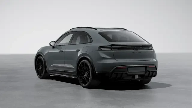 2026 Porsche Macan Electric - Image 22 of 31