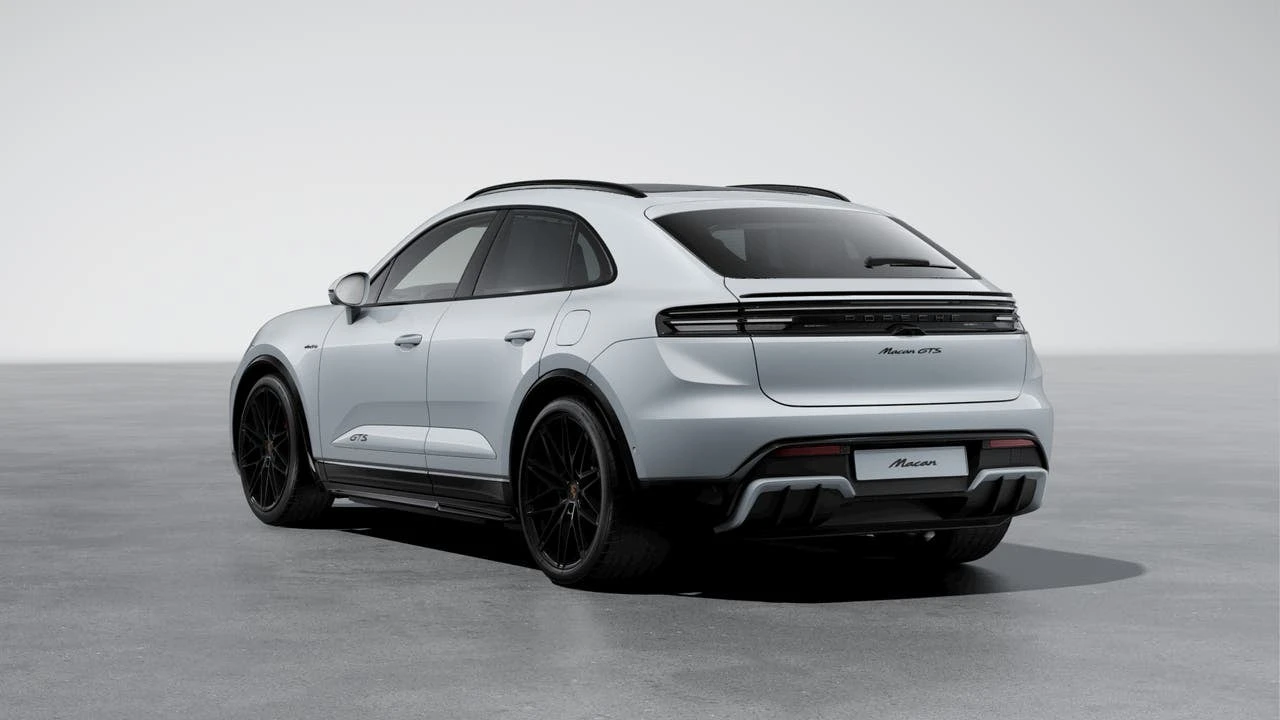 2026 Porsche Macan Electric - Image 3 of 10
