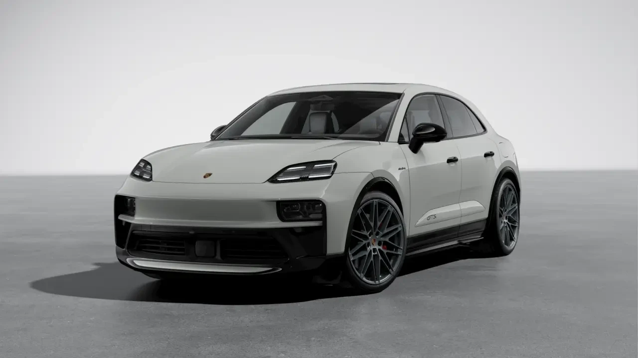 2026 Porsche Macan Electric - Image 8 of 31