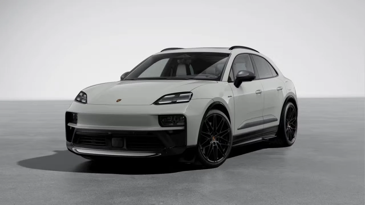 2026 Porsche Macan Electric - Image 4 of 30