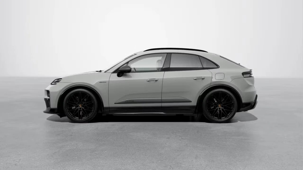 2026 Porsche Macan Electric - Image 12 of 30