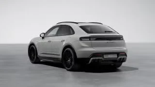 2026 Porsche Macan Electric - Image 17 of 30