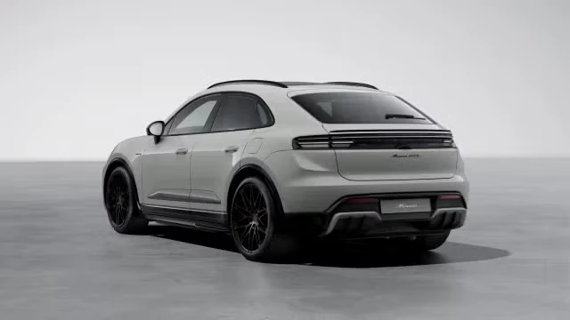 2026 Porsche Macan Electric - Image 18 of 30