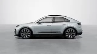 2026 Porsche Macan - Image 9 of 30