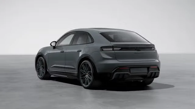 2026 Porsche Macan Electric - Image 18 of 30