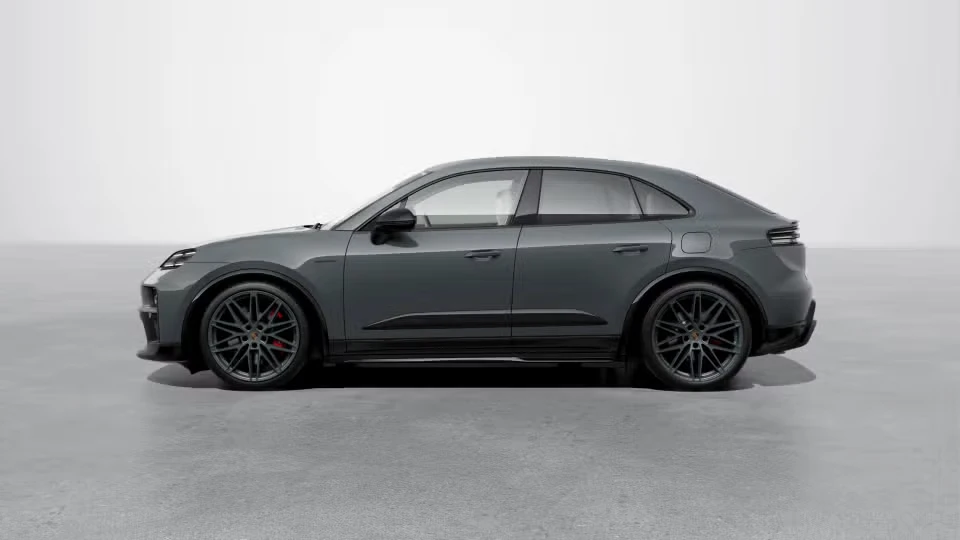 2026 Porsche Macan Electric - Image 11 of 30