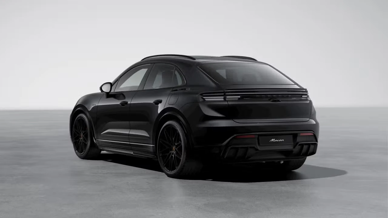 2026 Porsche Macan Electric - Image 20 of 30