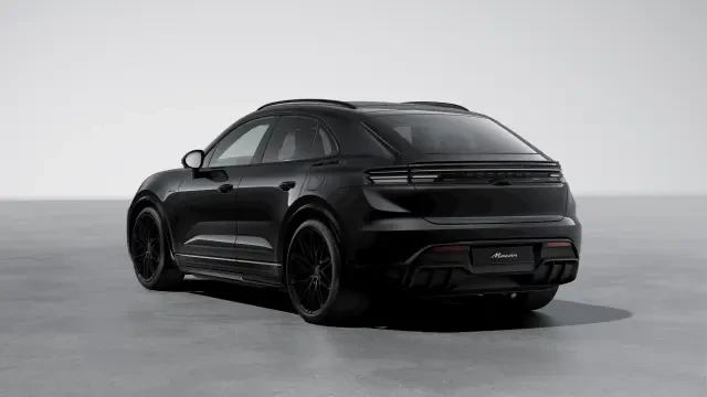 2026 Porsche Macan Electric - Image 22 of 30