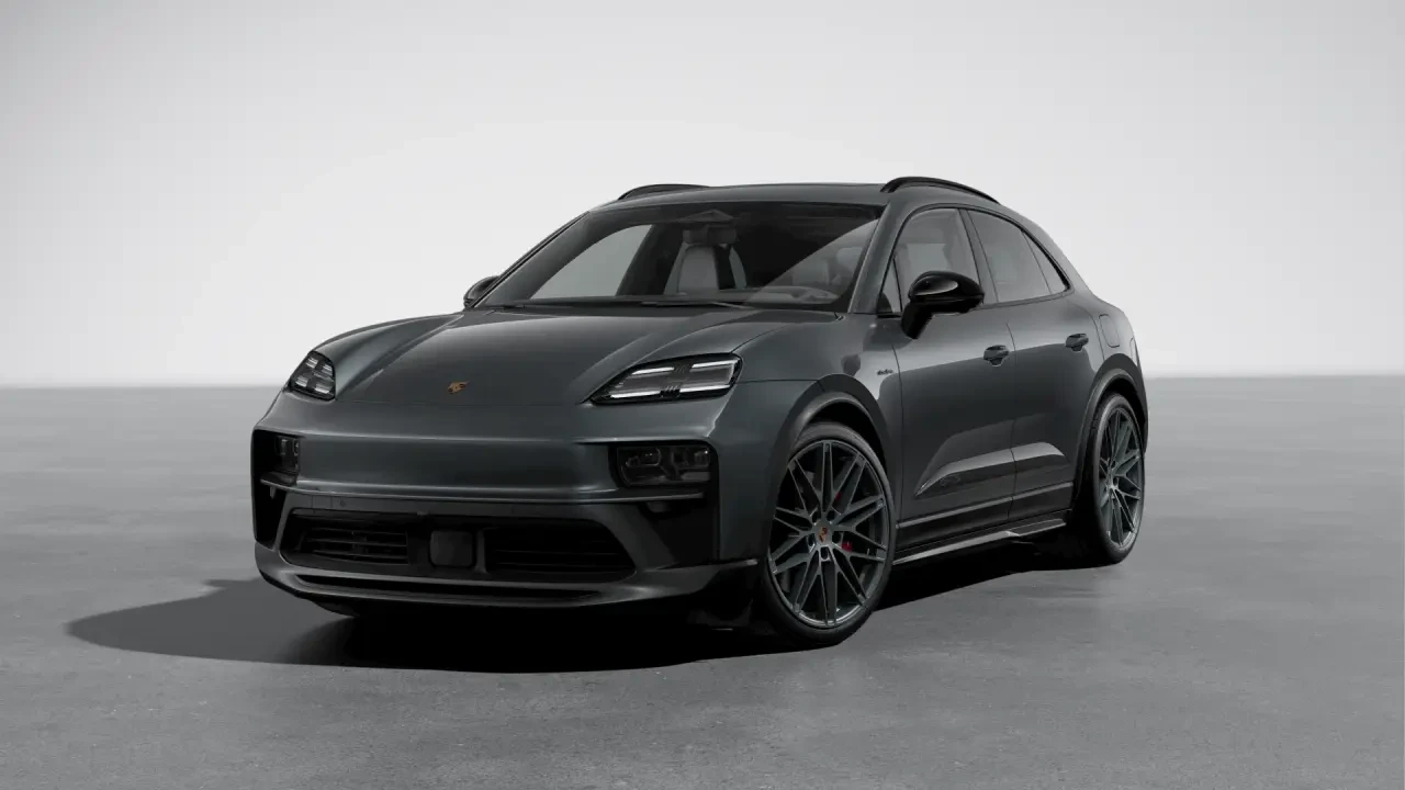 2026 Porsche Macan Electric - Image 8 of 30
