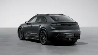 2026 Porsche Macan Electric - Image 21 of 30