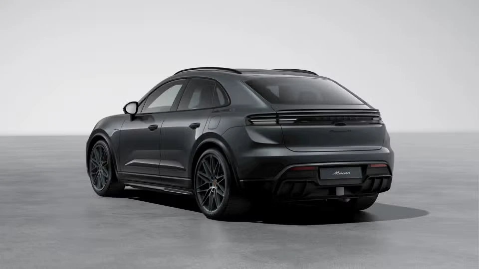 2026 Porsche Macan Electric - Image 19 of 30