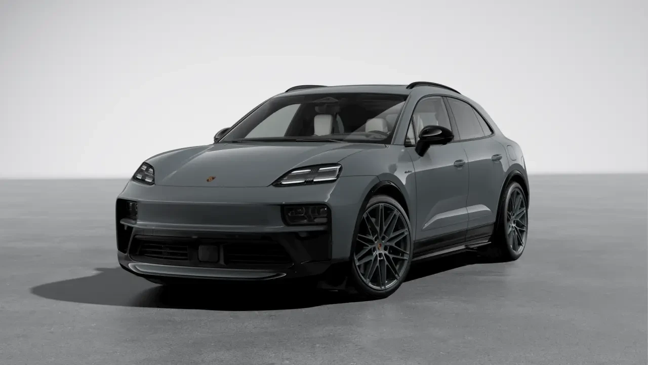 2026 Porsche Macan Electric - Image 8 of 30