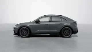 2026 Porsche Macan Electric - Image 13 of 30