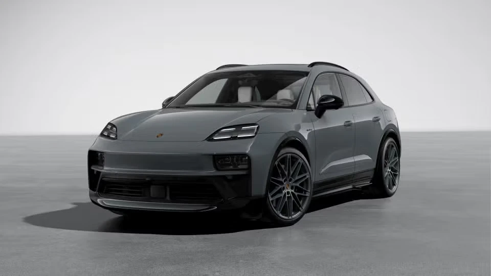 2026 Porsche Macan Electric - Image 3 of 30