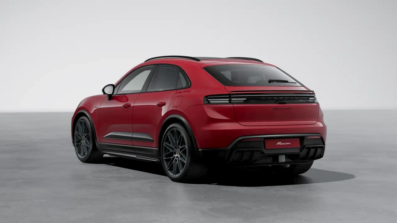 2026 Porsche Macan Electric - Image 24 of 31