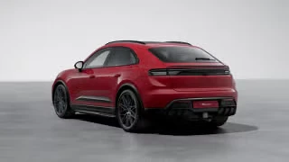 2026 Porsche Macan Electric - Image 17 of 31