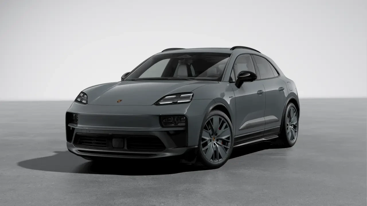 2026 Porsche Macan Electric - Image 8 of 31