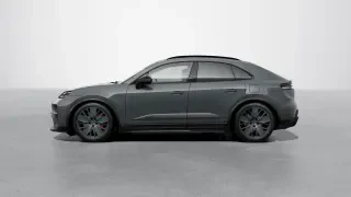 2026 Porsche Macan Electric - Image 13 of 31