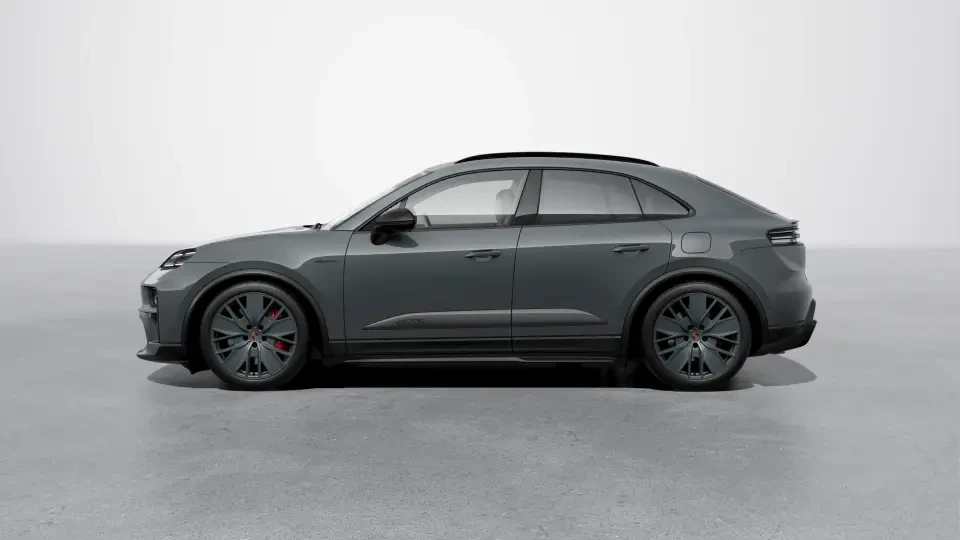 2026 Porsche Macan Electric - Image 15 of 31