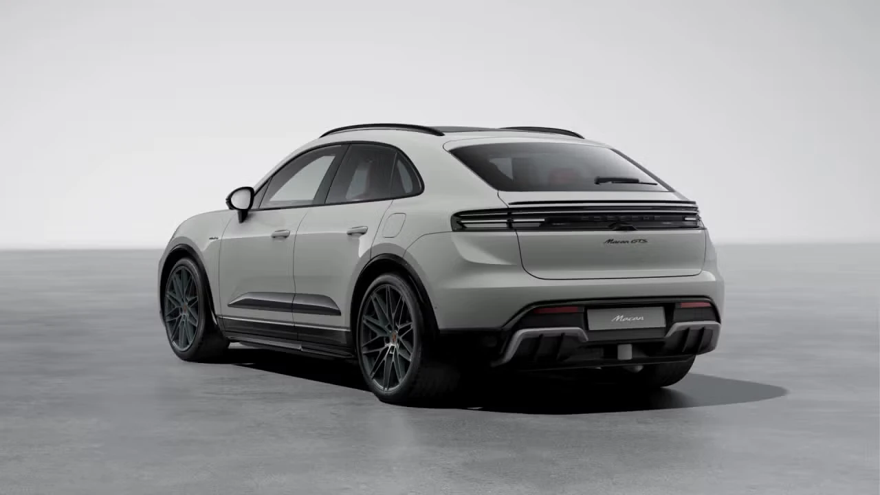 2026 Porsche Macan Electric - Image 20 of 30
