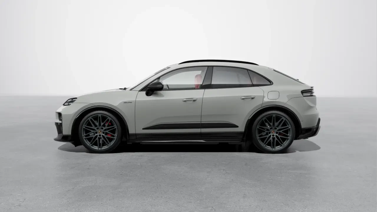 2026 Porsche Macan Electric - Image 16 of 30