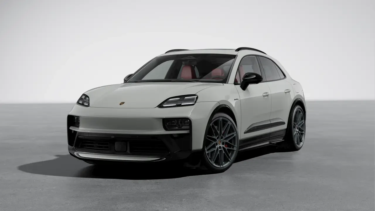 2026 Porsche Macan Electric - Image 8 of 30