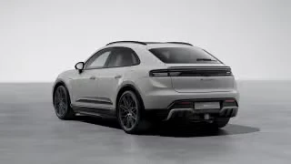 2026 Porsche Macan Electric - Image 17 of 30